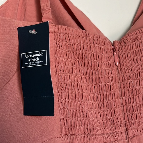 NWT Abercrombie Twist Front Midi Dress Mauve - Picture 7 of 7